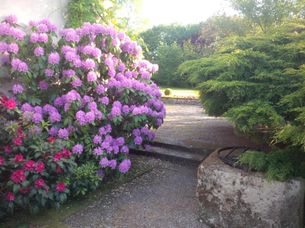 Le Prieure Hotel Aydoilles Bagian luar foto