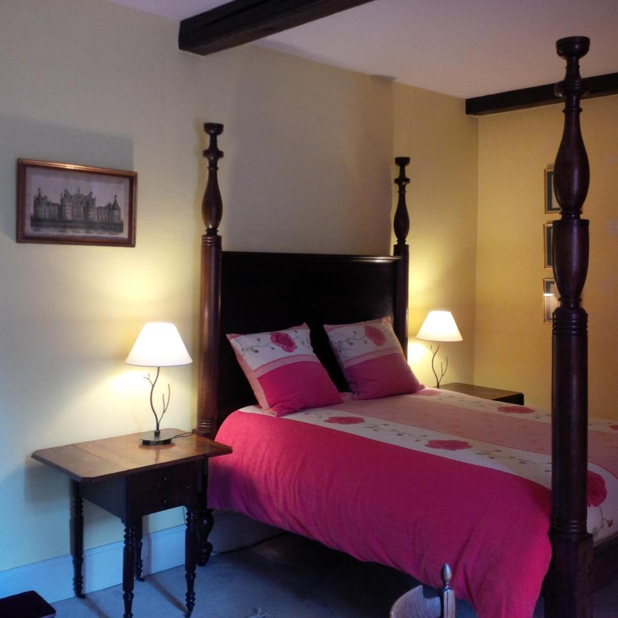 Le Prieure Hotel Aydoilles Bagian luar foto