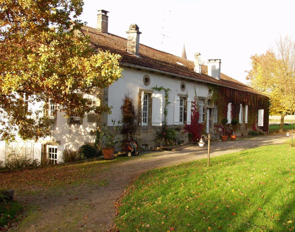 Le Prieure Hotel Aydoilles Bagian luar foto
