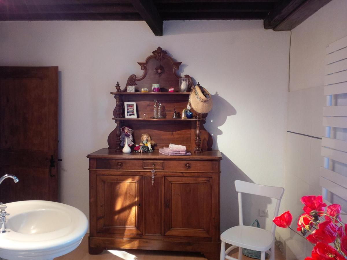 Le Prieure Hotel Aydoilles Ruang foto