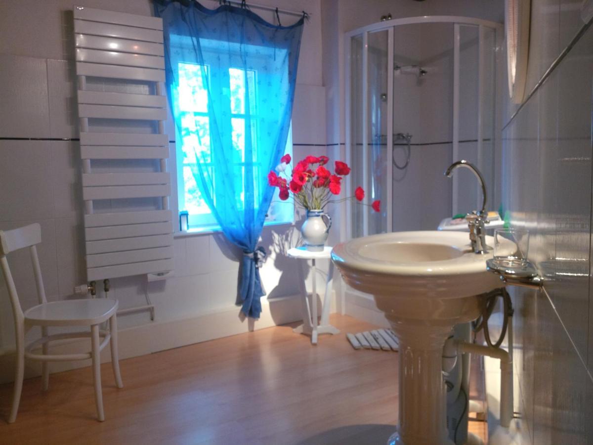 Le Prieure Hotel Aydoilles Ruang foto