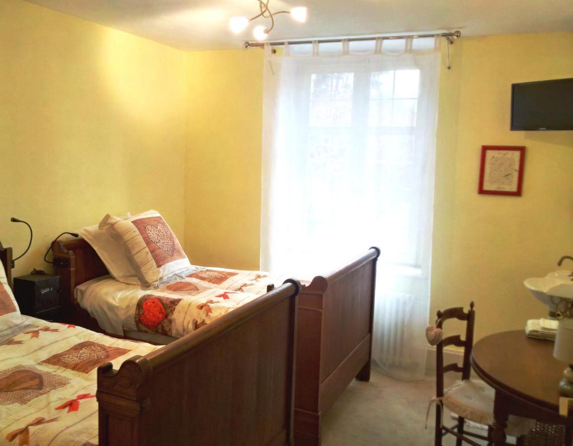 Le Prieure Hotel Aydoilles Bagian luar foto
