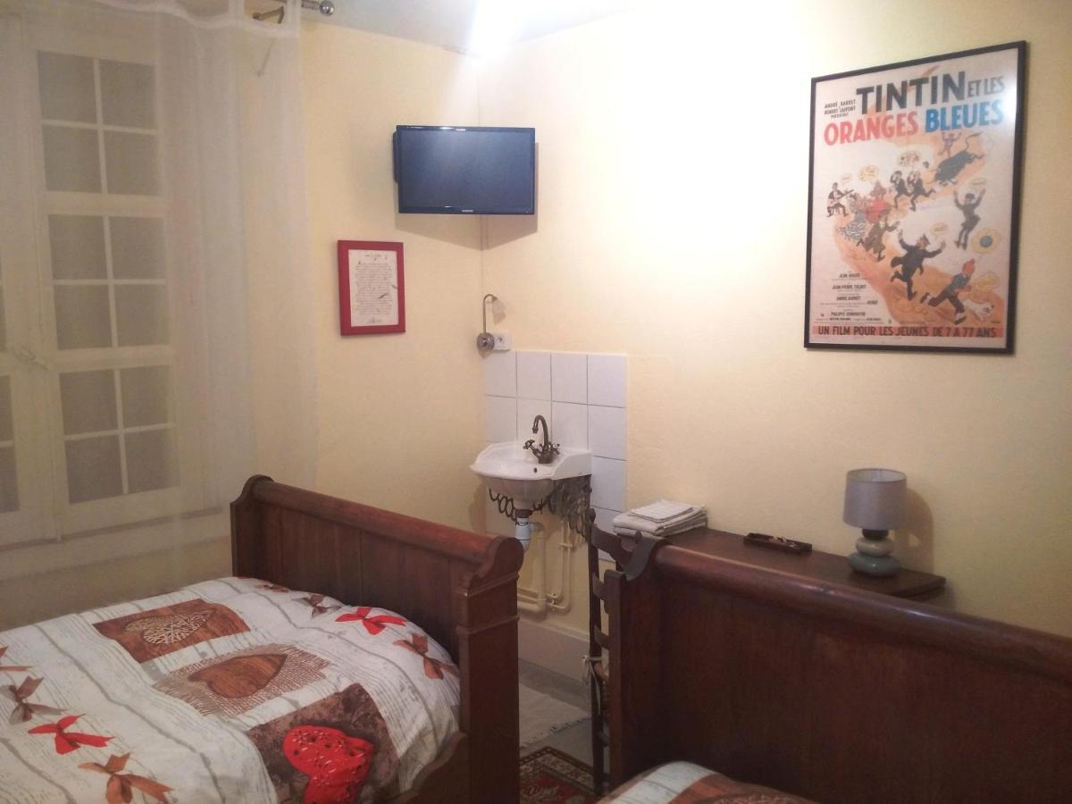 Le Prieure Hotel Aydoilles Bagian luar foto