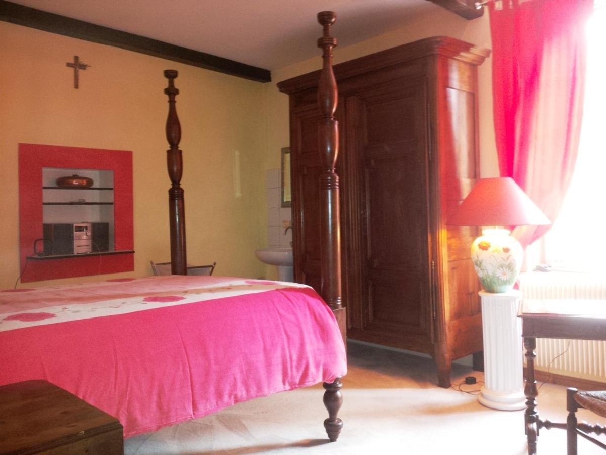 Le Prieure Hotel Aydoilles Bagian luar foto