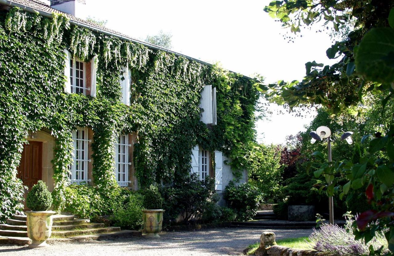 Le Prieure Hotel Aydoilles Bagian luar foto